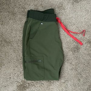 FIGS DARK OLIVE Zamora joggers small petite